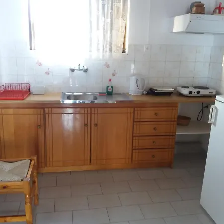 Magda * Votsi (Alonnisos)